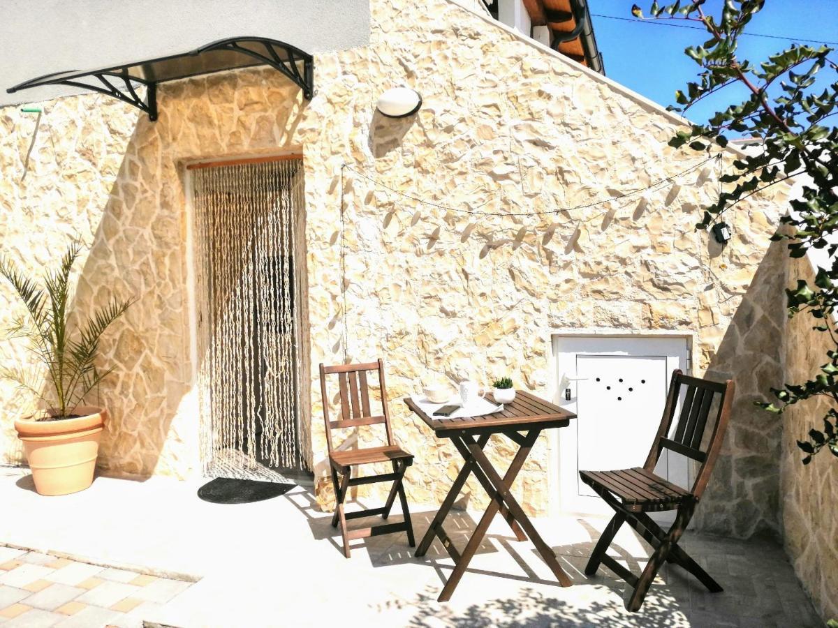 Villa Skalinada Vir Exterior foto